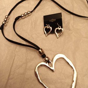 Black and silver Neckless